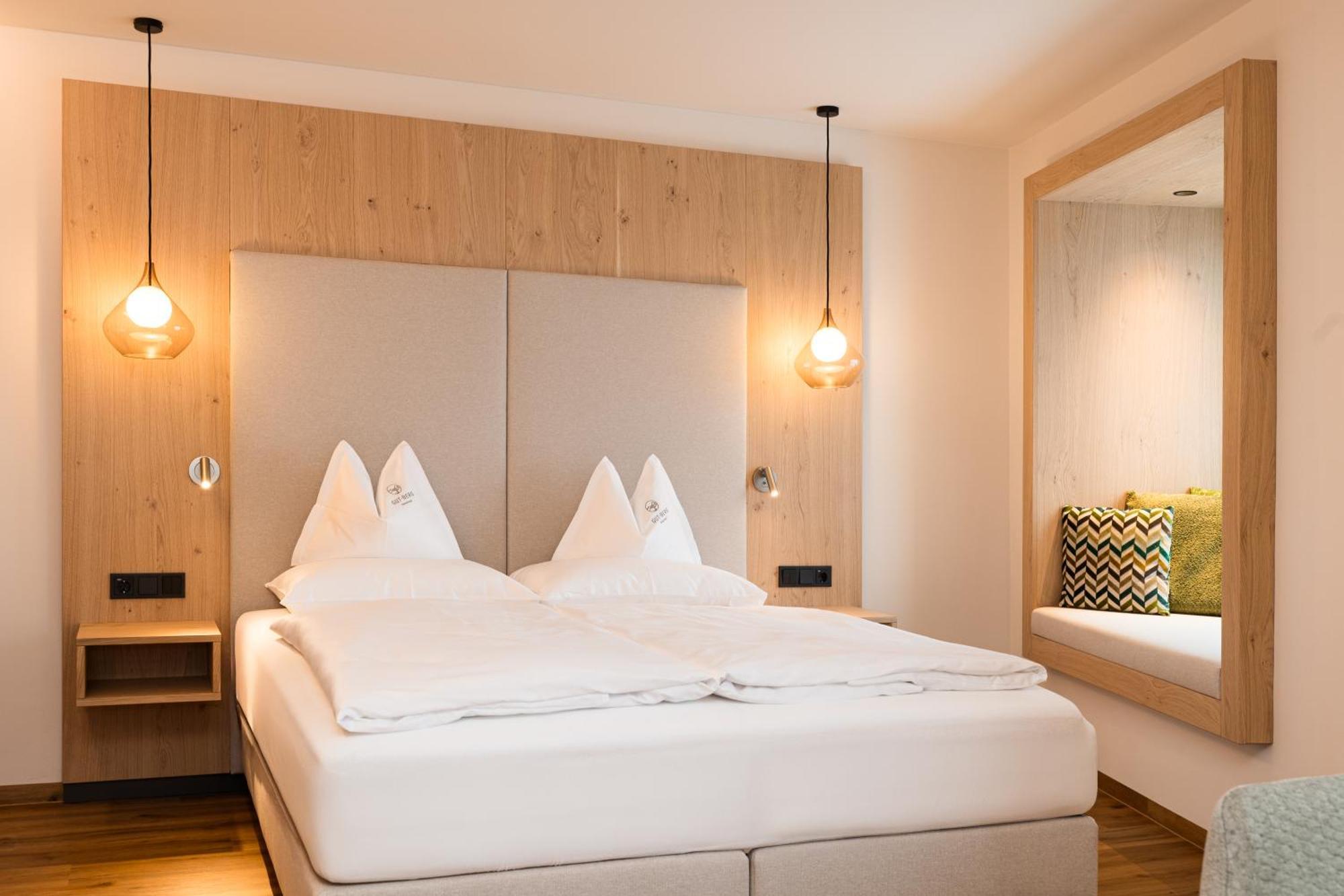 Gut Berg Naturhotel Sankt Johann im Pongau Room photo