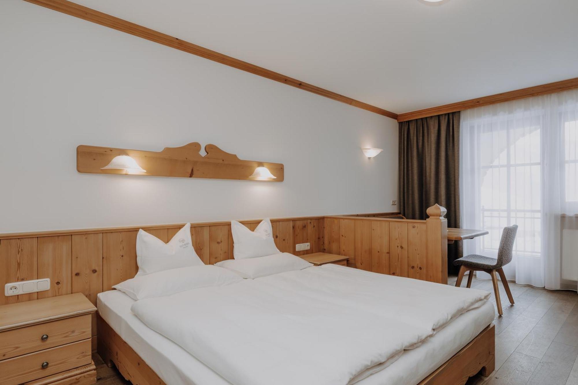 Gut Berg Naturhotel Sankt Johann im Pongau Room photo